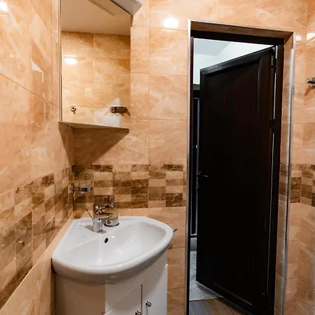 къща с за - Appartement *