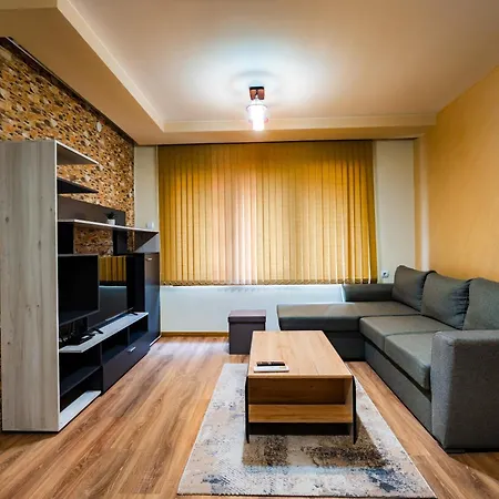 къща с за - Appartement Pleven